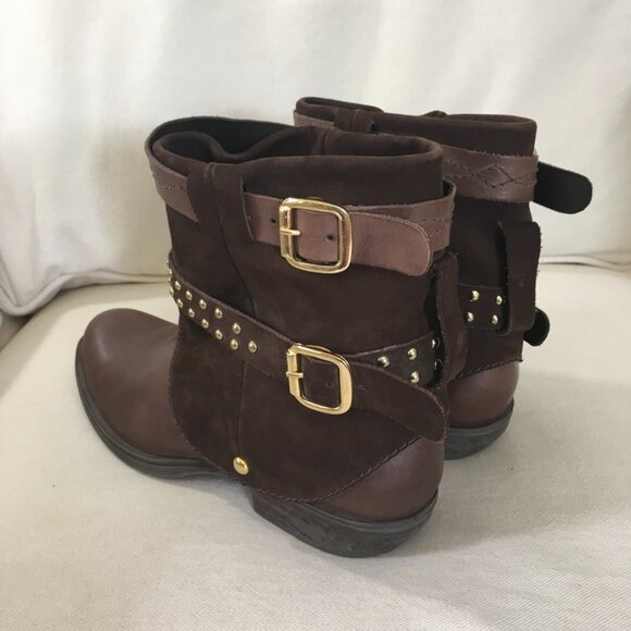 Brown Gold Studded Leather Ankle Boots - Picture 4 of 9